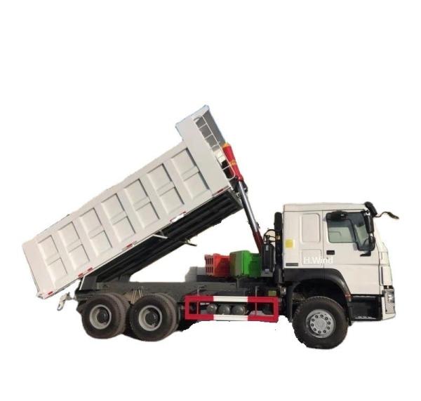Sinotruk 10 Wheel 6X4 371HP e Usado HOWO Dump Truck com Design de Pneus Sem Tubos