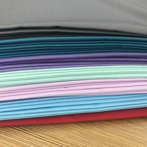 Мягкая низкосокращающаяся растянутая ткань рабочая ткань из хлопка и полимеля