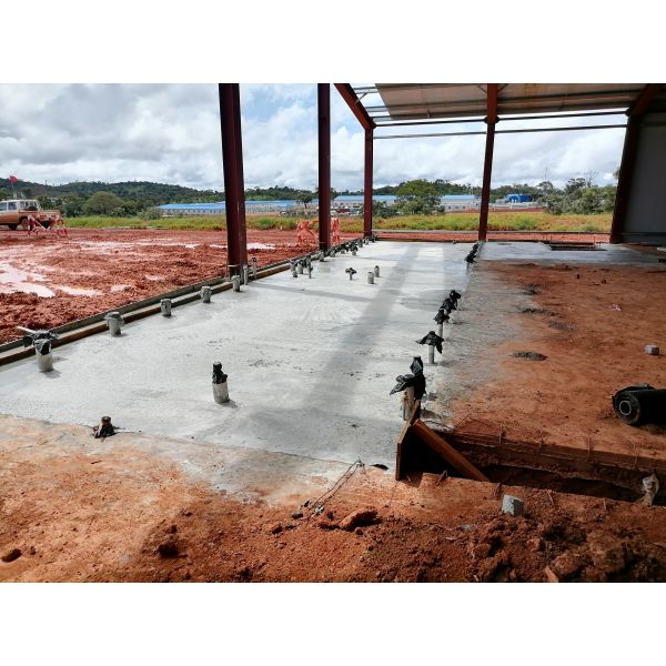 Heat Insulated Construction Site Camp Container Labour Accommodation OEM