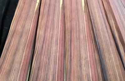 Quartel de corte Flat Cut Madeira Natural Veneer Sonokeling 8-40cm Largura