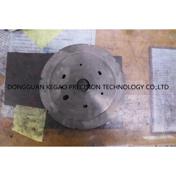 Автомобильные пластиковые части SKD61 с углом молотилки процесса 0,02 Tufftride