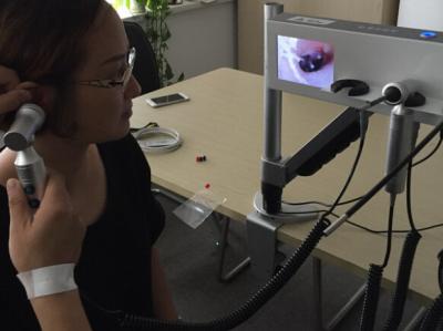 Table Hook-wall Trolley Digital Video Otoscope for ENT with High Resolution 800 X 400 60mm 150mm 250mm Long Lens