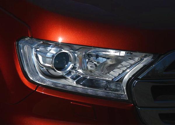 OE Style Head Lamp Assy for Ford Ranger T7 2015 Automobile Spare Parts