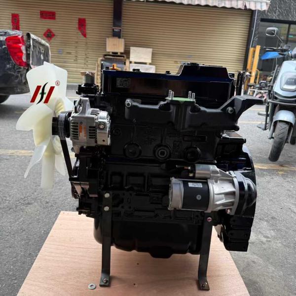 Motor Yanmar de 4 cilindros en línea 4TNV94L-PXGA con motor diésel turboalimentado