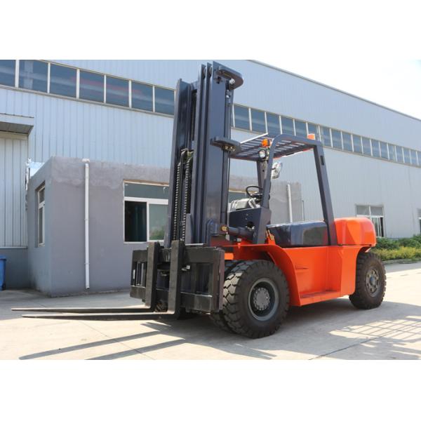 Heavy Duty Driving Axle Diesel Powered 6 Ton Warehouse Forklift Trucks 1220 * 150 * 55 mm Fork Size