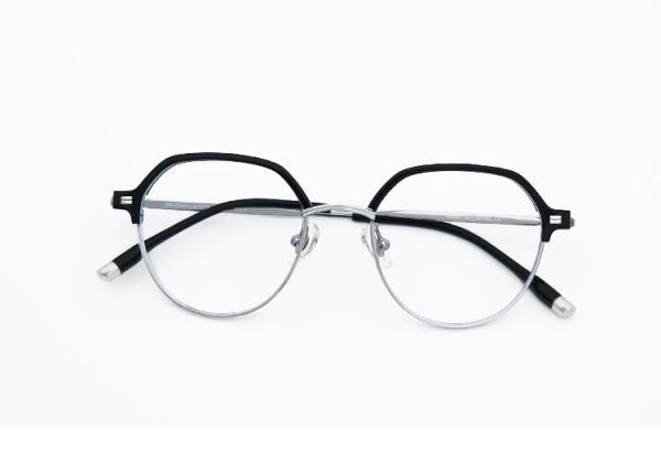 Ultra Light Eyeglass Pure Titanium And Acetate Eyeglass Frame