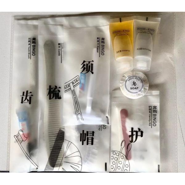 Shampoo Toothpaste Hotel Amenities Sets Multicolor Professional Design For Adult