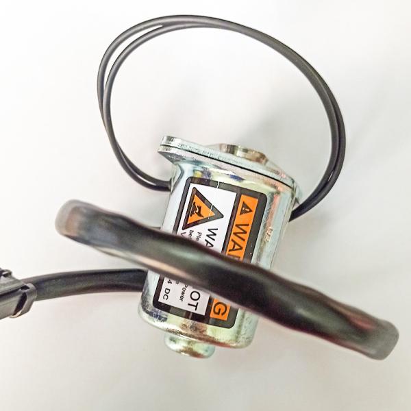 20Y-60-41611 20Y-60-41621 20Y-60-32121 20Y-60-32120 válvula solenoide Assy Comatsu Peças sobressalentes de escavadeira PC210-7 PC220-7