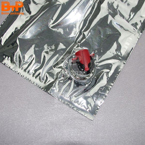 Industrial Water BIB Aluminum Packaging Bags in Box 3L 5L 10L 20L Eco-friendly Materials Plastic Tap Valve Vitop Drinking Water Wine Juice Bag in Box