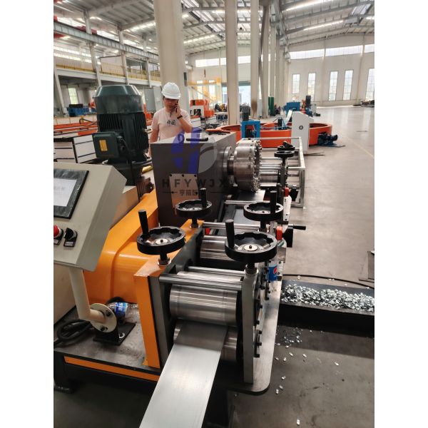 Photovoltaic Seismic Bracket Roll Forming Machine With Gearbox Transmission Hydraulic Shearing