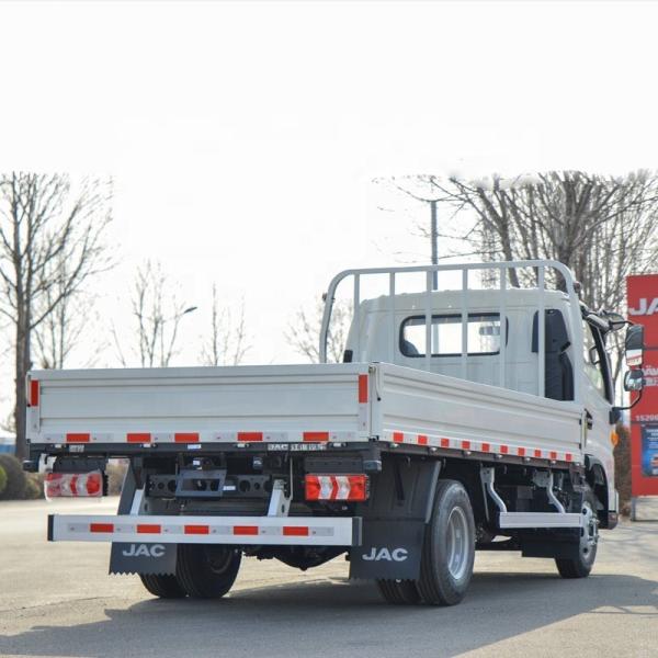 Camion de marchandises à rangée unique JAC