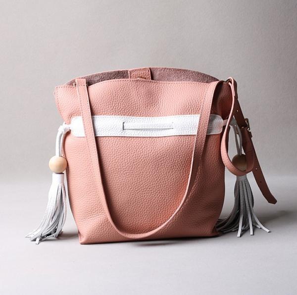 2016 summer new Korean fashion spell color tassel leather handbag drawstring shoulder bag packet header layer of skin