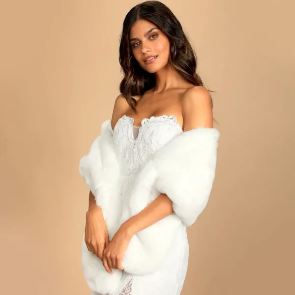 White Faux Fur Stole  Soft Plush Faux Fur Accessories