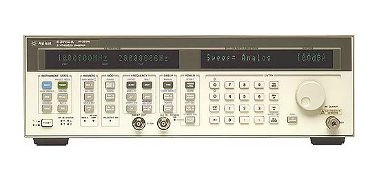 Сетноой-аналогов синтезированный генератор стреловидности RF, метельщик Keysight Agilent 83751A