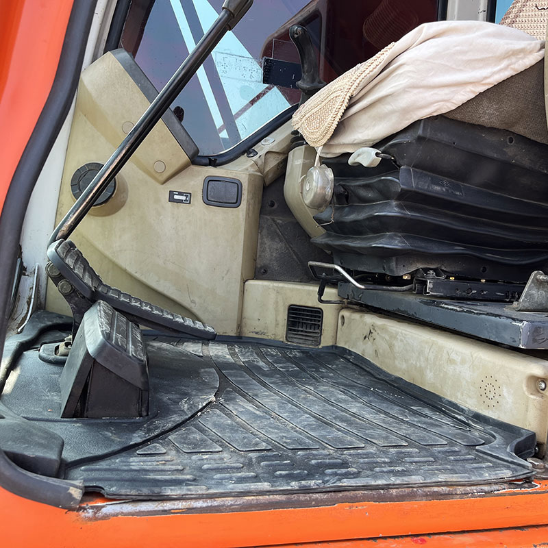 Doosan DH300LC-7 Использованные гидравлические экскаваторы