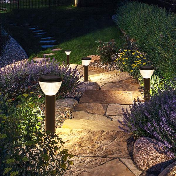 CE Certified Effective Solar Powered Bollard Lights Ouotdoor Lawn Lamp For Courtyard Villas