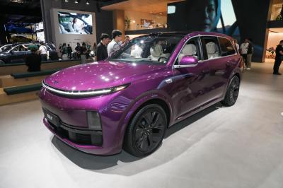 Hongqi E-HS9 4 pose les véhicules automatiques 0-60mph de New Energy de voitures électriques en 6 secondes