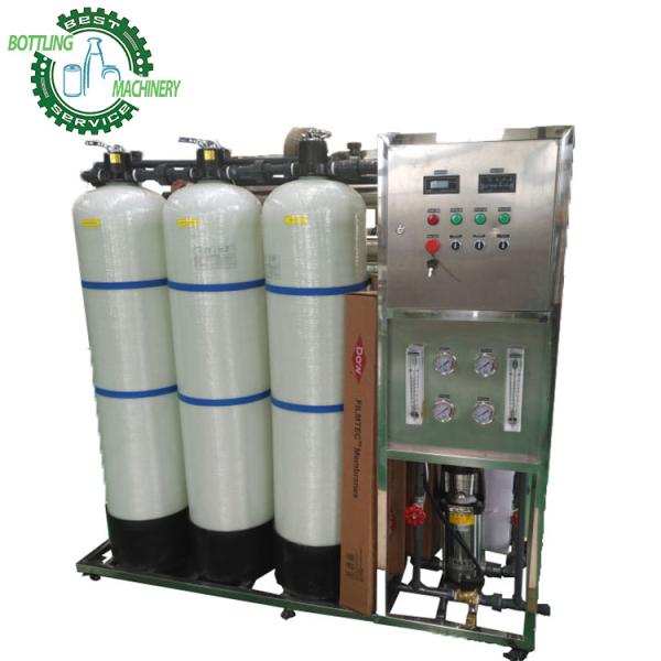 Monobloc 3 in 1 3000bph Round Sport 1.5L 2L Bottle Pure Mineral Spring Drinking Still Water Filling Line Plant System Equipment