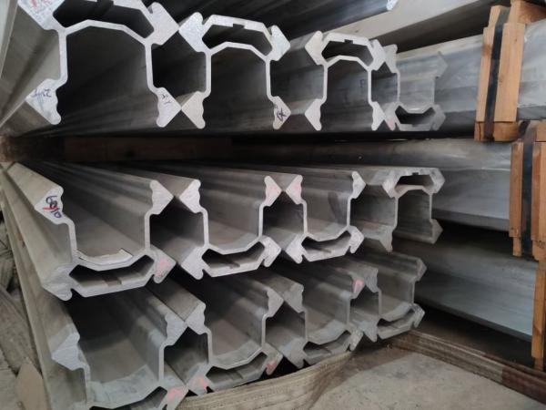 Underground Mining Industry Application Atlas Epiroc BMH2000 Feed Beam Aluminum Extrusion Profiles