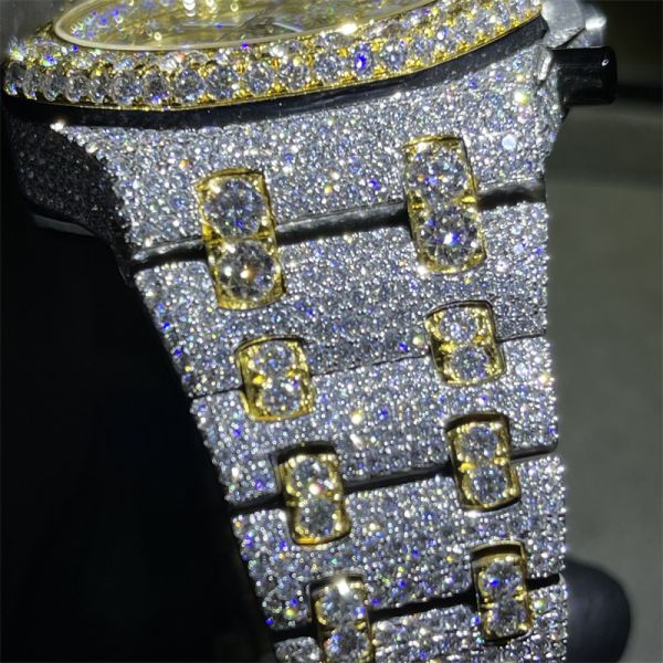 Hand Setting Ap Automatic Mechanical  Moissanite Iced Out Watch  For Dealers
