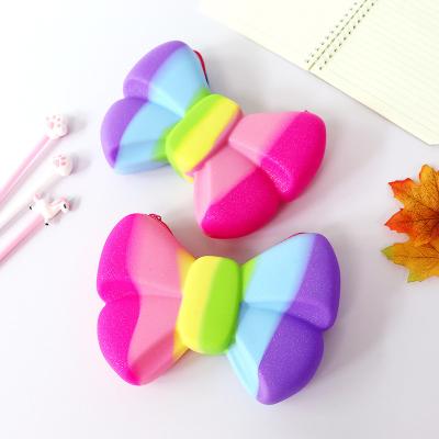 Customized BPA Free Silicone Pencil Case Pencil Pouch For Kid Birthday Christmas Gift Makeup Bag Crossbody Shoulder Bag