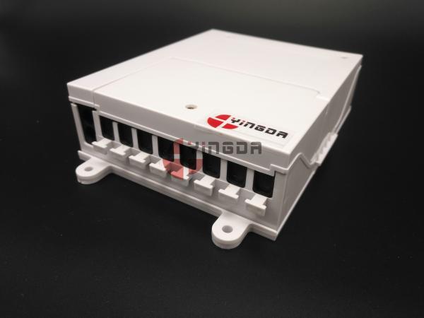 Single Mode Fiber Optic Distribution Box FTTH SC Connectors 1*8 Optical Splitter 900um