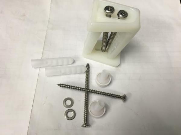 Stainless steel toilet fitting screw, nylon seven-word screw set