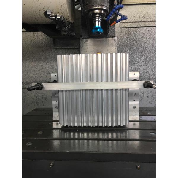 Прессованный OEM алюминиевый расквартировывать приложения профилей коррозионностойкий