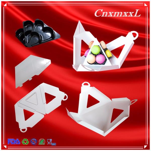 La pirámide de empaquetado del triángulo de la caja de Macaron forma la caja de empaquetado de la pequeña torta