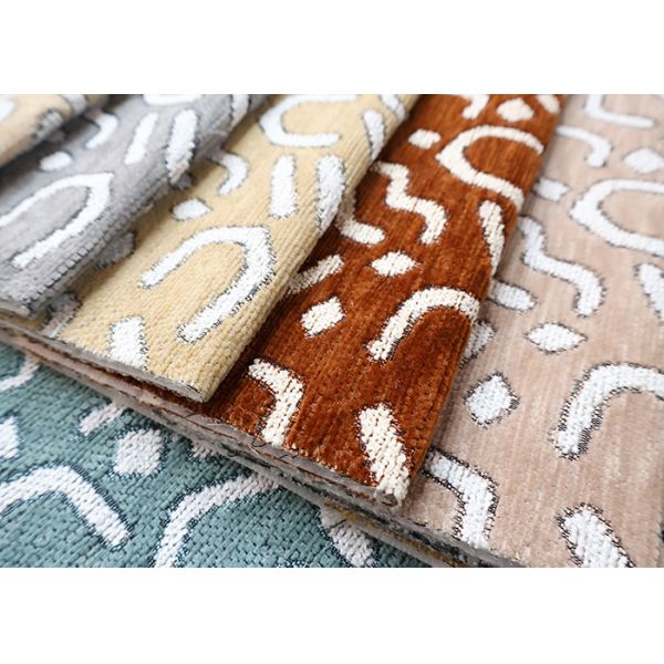 Two-tone Curved Graffiti Texture Woven Jacquard Chenille For Sofa 