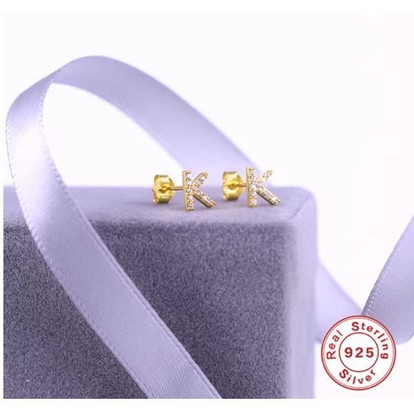 Des boucles d'oreilles en argent de la mode en argent sterling A-z Alphabets 18k or plaqué 925 Boucles d'oreilles en argent