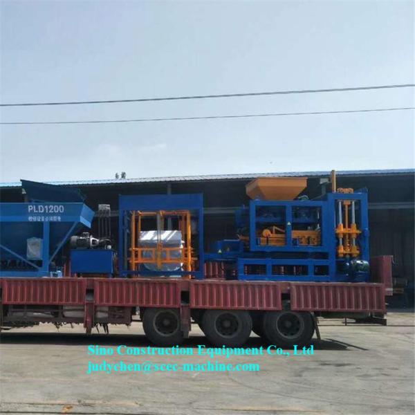 Полностью автоматический кирпич машины блока цемента делая оборудованием 4 ПК/прессформу