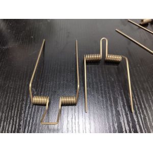 Double Coil Stainless Steel Torsion Spring High Load Capacity For Automotive Parts