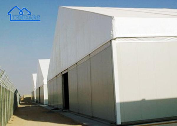 Tenda de armazenamento de inverno de PVC para o exterior Tenda de armazenamento de inverno de PVC para o exterior Tenda de armazenamento de trabalho pesado para 1000 lugares Tendas brancas para comprar