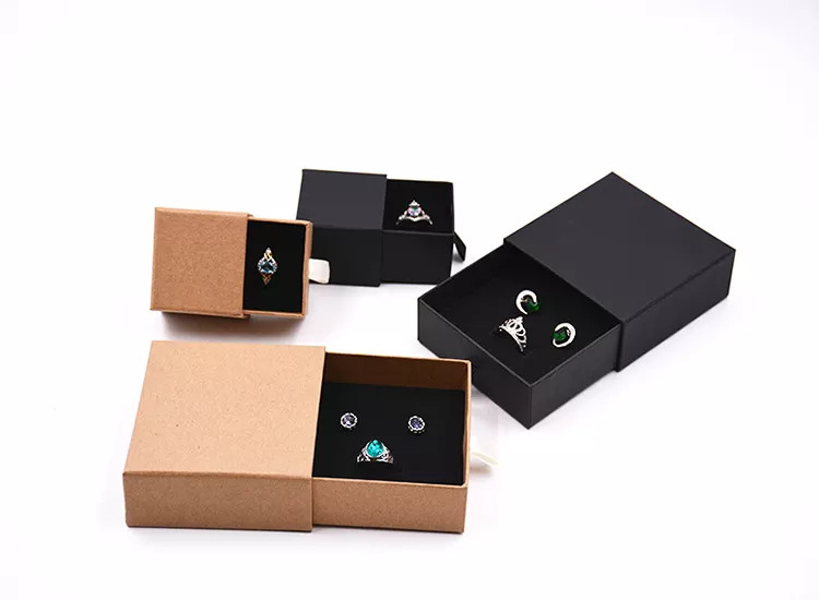 Коробка ящика Matt Kraft черноты ISO9001 120gsm бумажная с ручками