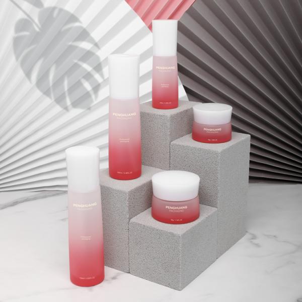 Роскошная бутылка лосьона стекла градиента набора заботы кожи косметическая упаковывая красная