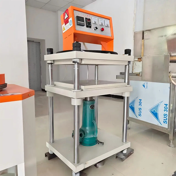 Zinc Alloy Jewelry Casting Equipment Silicone Rubber Press Moulding Machine Centrifugal Casting
