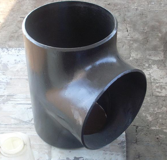 Батт EN10204 3,1 P265GH сварил конец Astm B16.9 тройника штуцера трубы скашивая