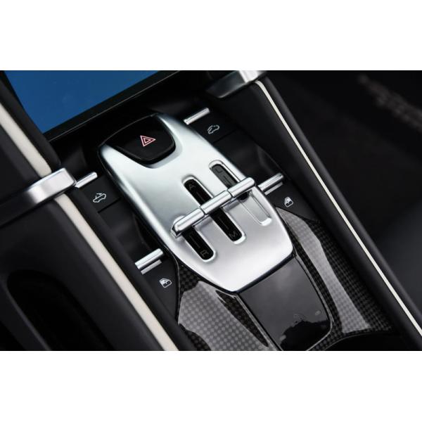 2023 Véhicules classiques Ferrari Roma Cabriolets essence voitures neuves