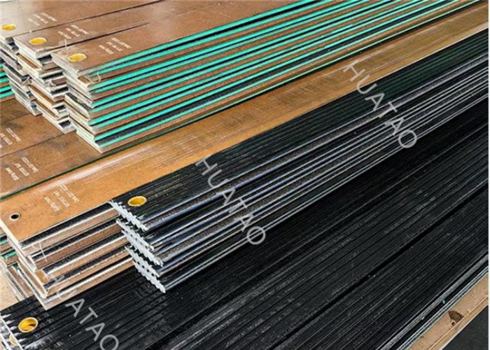 Black UHMWPE Anti Abrasion Slide Pad For Wood Panel Sanding Machine Conveying Support