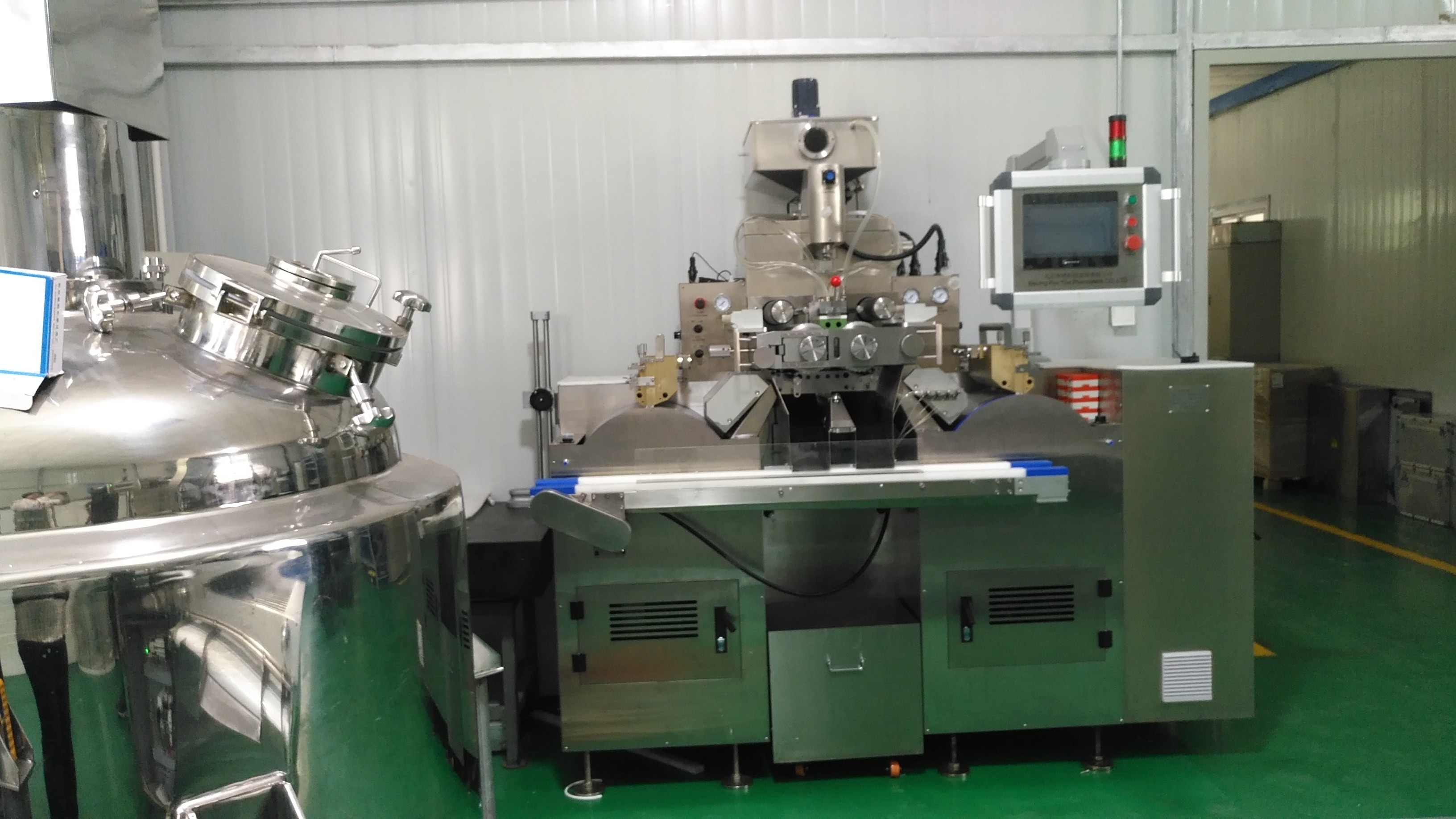 Масло машины желатина большого диапазона 250mm мягкое и наклеить завалку в капсулу