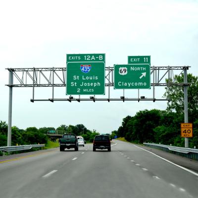 N Shape 45m Galvanized Steel Structures Highway Gantry Frame
