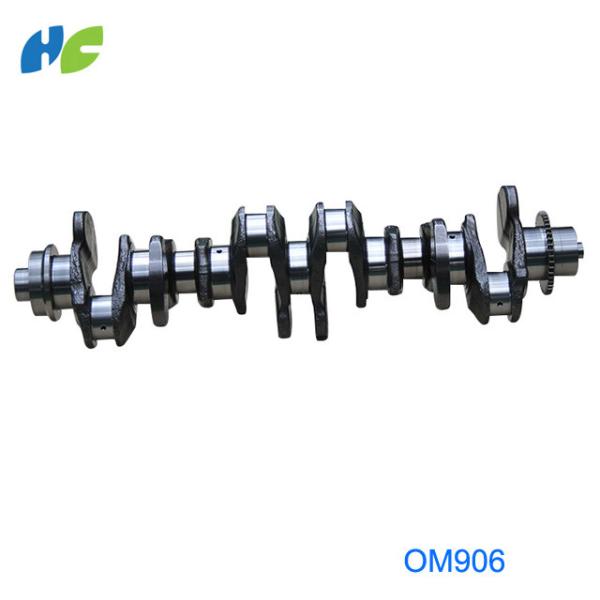 High Quality Engine crankshaft OM906 diesel engine forged steel truck diesel crankshaft