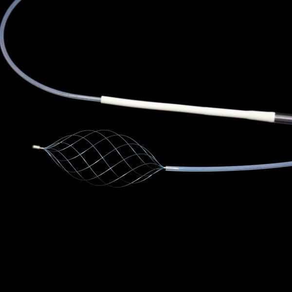 Oval Shape Stone Retrieval Basket With 360° Rotatable Ergonomic Handle