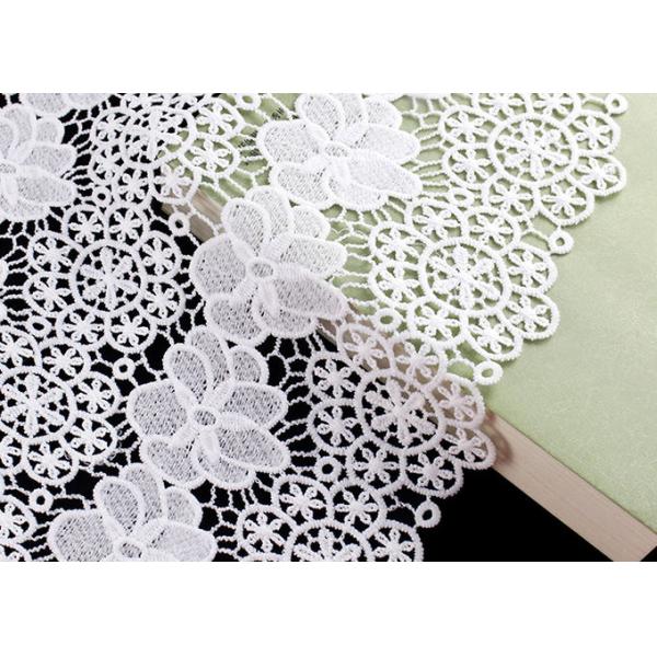 White Floral Guipure Heavy Embroidered Lace Fabric For Dress SGS Verified