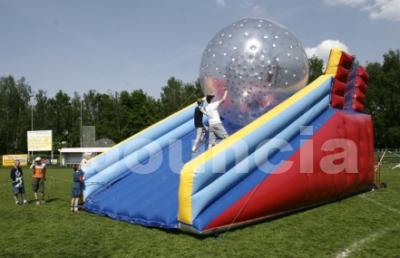 Trilha de competência da bola do PVC Zorb, rampa de Zorb usada na pastagem ou campo de neve