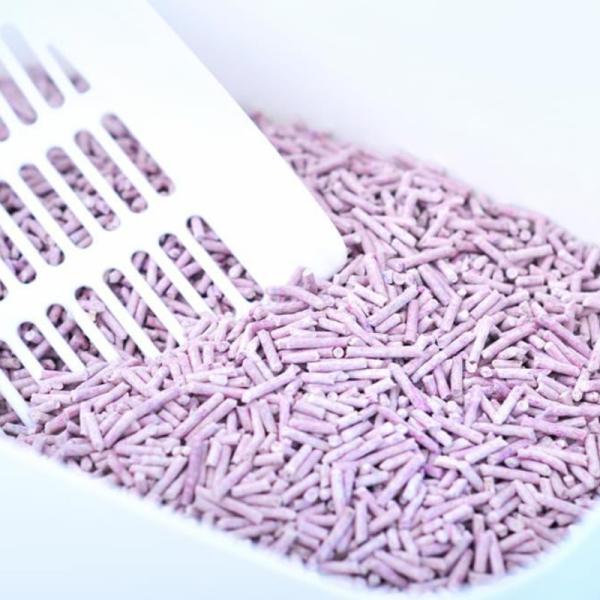 OEM Natural Lavender Cat Litter Fast Clumping Strong Deodorizing For Cats