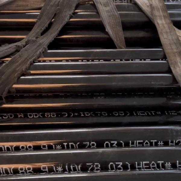 Tube de forage sans soudure 4140 pour puits de pétrole, tubage de forage, train de tiges pour forage de puits de pétrole avec une grande rectitude