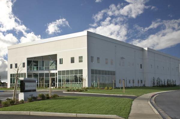 Customizable Q235B Q355B Steel Structure Warehouse With Automated Warehouse Racking Systems