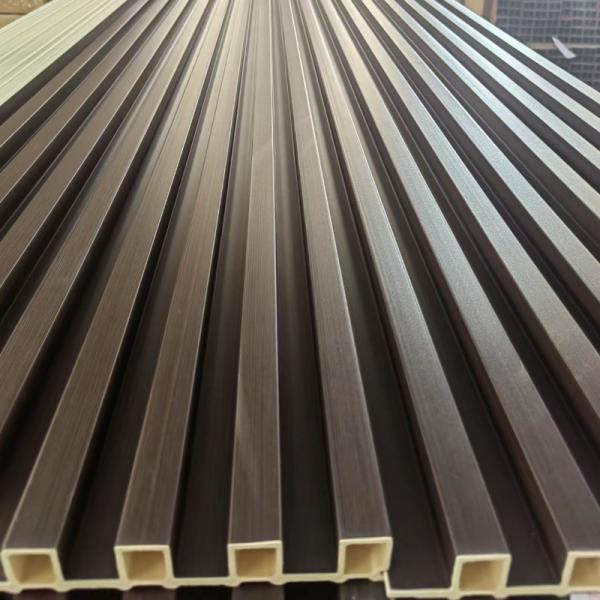 Laminated Indoor WPC Wall Panel Wooden Grain Designs PVC Wpc Wall Panels for for Interior Decoration